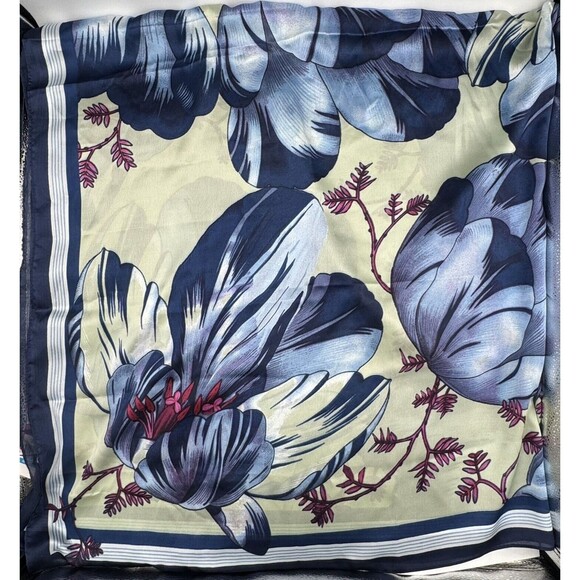New Vince Camuto 48" Hanabi Oversized Floral Square Scarf  #VC2175 - Picture 1 of 5